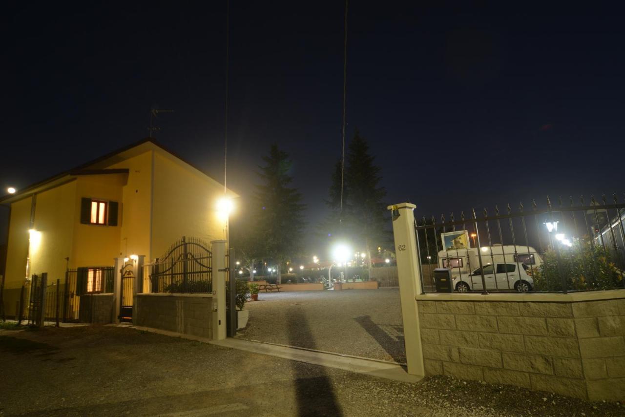 Tenuta Braccini Montecatini Terme Bagian luar foto